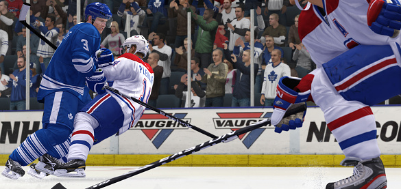 NHL14-MTL-TOR_phaneufhit